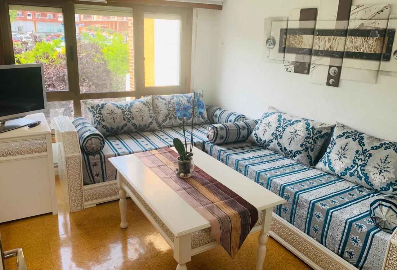 Apartamento Bc Castro Urdiales Appartamento Esterno foto
